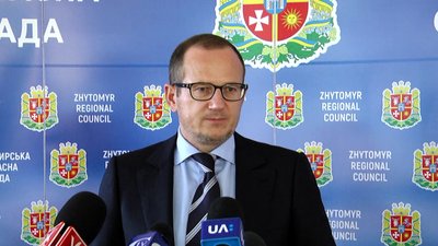 Пенсії, зарплати та подарунки у деклараціях керівництва Житомирської облради за 2021-22 роки Пенсії, зарплати та подарунки у деклараціях керівництва Житомирської облради за 2021-22 роки