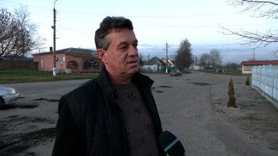 На Чернігівщині батько п’ятьох дітей пішов добровольцем капеланом у бойовий підрозділ, який воює під Бахмутом На Чернігівщині батько п’ятьох дітей пішов добровольцем капеланом у бойовий підрозділ, який воює під Бахмутом