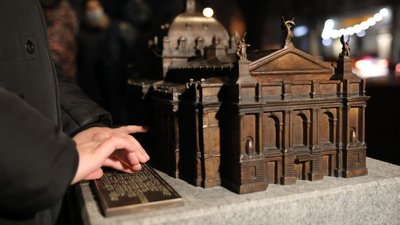 У Львові презентували мініатюру Оперного театру У Львові презентували мініатюру Оперного театру