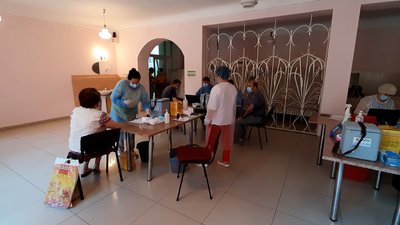 В Івано-Франківську запрацював ще один центр вакцинації В Івано-Франківську запрацював ще один центр вакцинації