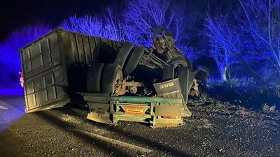 На Одещині в ДТП загинув чоловік, трьох людей забрали до лікарні