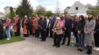 В Івано-Франківську відкрили анотаційну дошку загиблому військовому Станіславу Сенику В Івано-Франківську відкрили анотаційну дошку загиблому військовому Станіславу Сенику