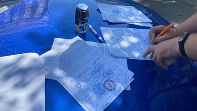 В Одесі люди мітингували через побиття ветерана АТО Тараса Червнявського. Що відбувається В Одесі люди мітингували через побиття ветерана АТО Тараса Червнявського. Що відбувається