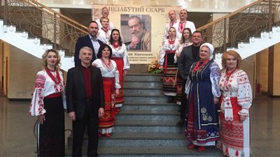 У Черкасах відкрили пам’ятну дошку авторові пісні "Степом, степом" Анатолієві Пашкевичу У Черкасах відкрили пам’ятну дошку авторові пісні "Степом, степом" Анатолієві Пашкевичу