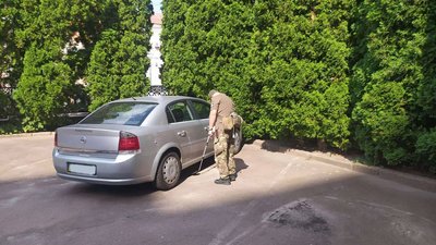 У Житомирі перевіряють інформацію про замінування приміщення суду і трьох торговельних центрів У Житомирі перевіряють інформацію про замінування приміщення суду і трьох торговельних центрів