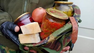 Тернопільські волонтери розпочали акцію "Великодній кошик для солдата"
