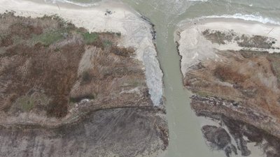 На Одещині між Чорним морем та Тузлівськими лиманами виник прорив На Одещині між Чорним морем та Тузлівськими лиманами виник прорив