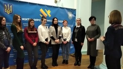 У Житомирі визначили переможниць конкурсу онлайн-повідомлень "16 днів проти насильства" У Житомирі визначили переможниць конкурсу онлайн-повідомлень "16 днів проти насильства"