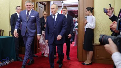 Премʼєр Словаччини Фіцо зустрівся із Путіним, заявив, що проситиме Україну "припинити атаки" по нафтопроводу "Дружба"