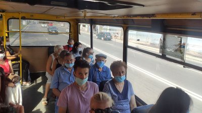 У громадському транспорті Тернополя може бути заповнена половина сидячих місць