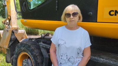 Скид нечистот із аварійного колектора у річку Кам'янка: житомирські екоінспектори відібрали проби води