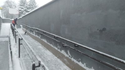 У Житомирі та області дороги розчищатимуть від снігу цілодобово У Житомирі та області дороги розчищатимуть від снігу цілодобово