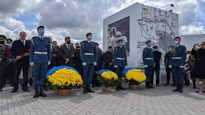 На Харківщині запустили літак в небо до Дня перемоги На Харківщині запустили літак в небо до Дня перемоги