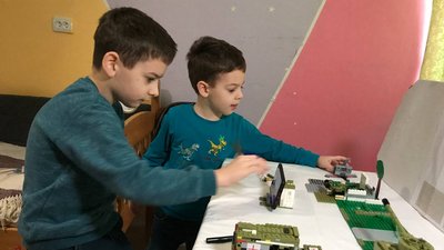 Максим та його брат Михайло Максим та його брат Михайло