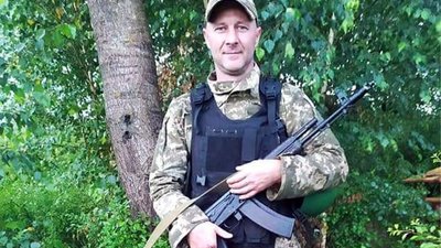 У Чернівецькій області прощаються з полеглим військовим Перепелицею