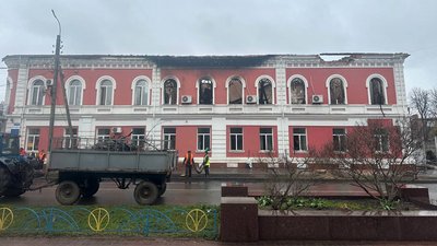 Удар по Прилуцькій міській раді: попередньо, приміщення непридатне для роботи