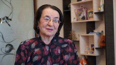 «Україна завжди збереться і знайде сили». Що згадує дніпрянка-учасниця першого «Живого ланцюга»