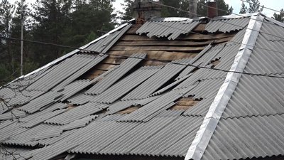 На Житомирщині на території Народицької громади триває розмінування та знищення боєприпасів На Житомирщині на території Народицької громади триває розмінування та знищення боєприпасів