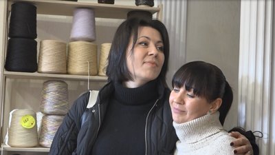 «Сплети шкарпетки для ЗСУ» – Одеські волонтерки об'єдналися, аби робити в'язані речі для військових «Сплети шкарпетки для ЗСУ» – Одеські волонтерки об'єдналися, аби робити в'язані речі для військових