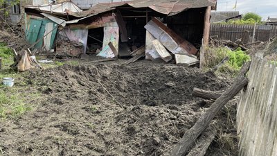 Обстрілюють житлові квартали, підприємства та інфраструктурні об’єкти Обстрілюють житлові квартали, підприємства та інфраструктурні об’єкти