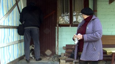 Дачний сезон на Волині: як лучани дістаються до заміських городів і що вирощують