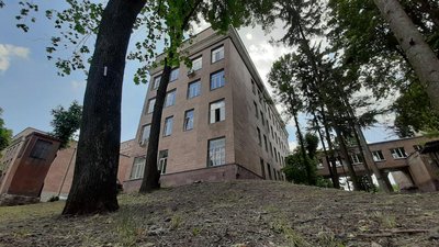 Чорнобильський диспансер та пологовий будинок №2 прийматимуть COVID-хворих у Харкові