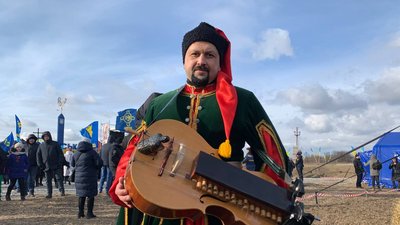 День Соборності України: вперше на межі Тернопільщини відбулась зустріч трьох областей День Соборності України: вперше на межі Тернопільщини відбулась зустріч трьох областей