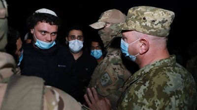 1,5 хасидів намагаються потрапити в Україну з Білорусі. На пункти пропуску виведена Нацгвардія 1,5 хасидів намагаються потрапити в Україну з Білорусі. На пункти пропуску виведена Нацгвардія