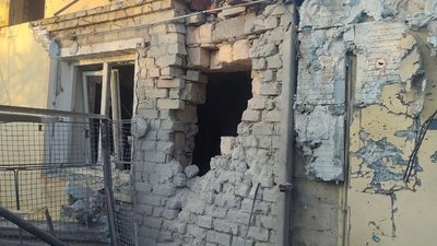 За інформацією Кириленка, всі пошкоджені будинки розташовані на вулиці Молодіжній За інформацією Кириленка, всі пошкоджені будинки розташовані на вулиці Молодіжній