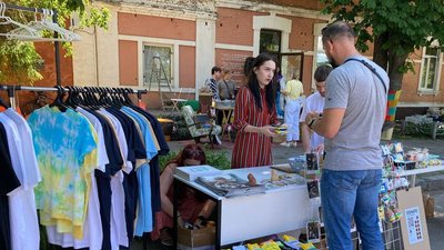 У Полтаві відбувся благодійний ярмарок, гроші з якого спрямують на ЗСУ