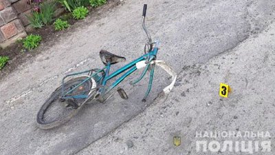 Поліція знайшла п'яного водія, який насмерть збив велосипедиста на Рівненщині Поліція знайшла п'яного водія, який насмерть збив велосипедиста на Рівненщині