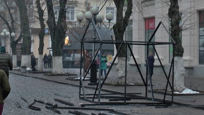 Змонтований каркас будиночка Змонтований каркас будиночка