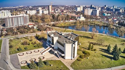 У Чернігові почали обговорювати ремонт будівлі РАЦСу