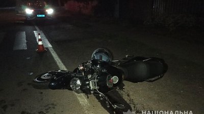 На Полтавщині перекинувся мотоцикл, водій перебуває в лікарні