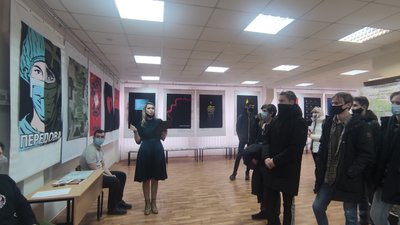 У Харкові відкрилася виставка плакатів, присвячена добровольцям