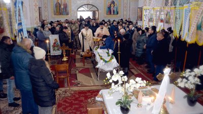 На Тернопільщині попрощалися із двома військовослужбовцями На Тернопільщині попрощалися із двома військовослужбовцями