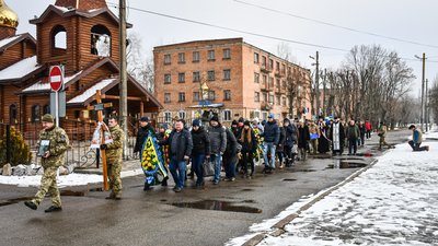 У Нікополі на Дніпропетровщині попрощалися з загиблим на фронті Олександром Лисковським