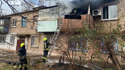 У Кривому Розі сталася пожежа у багатоповерхівці: врятували шістьох людей, з них троє – діти