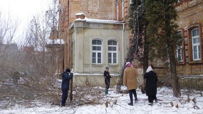Сум'ян збирають на толоку на території "Реального училища"