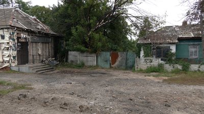 Матір танкіста, який стримував наступ росіян на Чернігів, знайшла місце його загибелі Матір танкіста, який стримував наступ росіян на Чернігів, знайшла місце його загибелі
