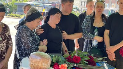 У Тальному попрощалися із полеглим захисником
