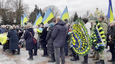 У Рівному попрощалися з 49-річним військовим Олександром Ковальчуком У Рівному попрощалися з 49-річним військовим Олександром Ковальчуком