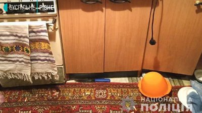 У Рівному п'яна жінка ненароком вбила знайомого У Рівному п'яна жінка ненароком вбила знайомого