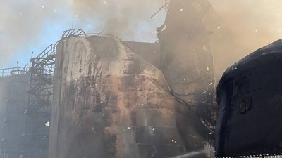 Війська РФ продовжують обстрілювати Миколаїв: вдарили по місту сімома ракетами Війська РФ продовжують обстрілювати Миколаїв: вдарили по місту сімома ракетами