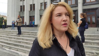 У Тернополі біля ОДА відбувається акція "Захисти мову" У Тернополі біля ОДА відбувається акція "Захисти мову"