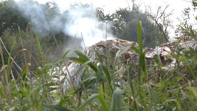 Львів'яни просять прибрати стихійне сміттєзвалище на вулиці Пластовій Львів'яни просять прибрати стихійне сміттєзвалище на вулиці Пластовій