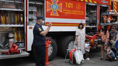 "Врятувати Алісу Шевчик!": рятувальники Херсонщини долучились до Всеукраїнської благодійної акції "Врятувати Алісу Шевчик!": рятувальники Херсонщини долучились до Всеукраїнської благодійної акції