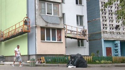 Попереду складна зима: черкасці готують будинки до опалювального сезону Попереду складна зима: черкасці готують будинки до опалювального сезону