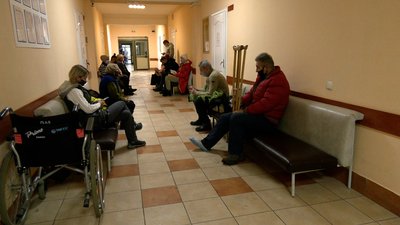 У Рівному через ожеледицю зросла кількість пацієнтів у травмпункті У Рівному через ожеледицю зросла кількість пацієнтів у травмпункті