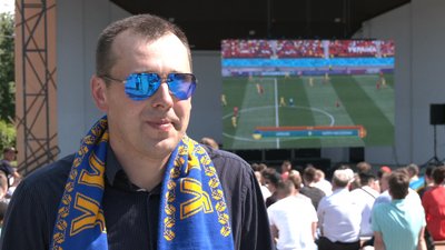 Як рівняни вболівали за збірну у фан-зоні Як рівняни вболівали за збірну у фан-зоні